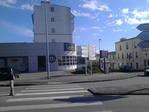 LOOK'S - coiffeur Brest - salon de coiffure Brest - SANS RDV- 6J/7 - Thumbnail