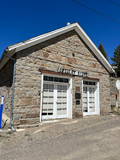 Gridley Store - Visual