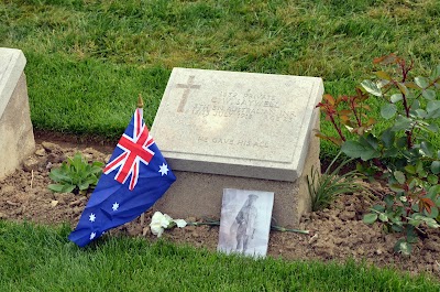 Shrapnel Valley Commonwealth War Graves Commission Cemetery