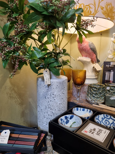 Bowerbird Emporium Gallery - Australia