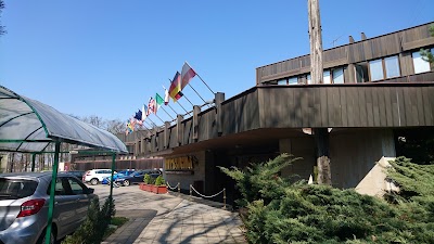 Photos of Masaryk grove