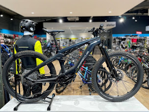 Photo n°28 de Centre Porsche Reims à Reims (Vendeur de voitures d'occasion)