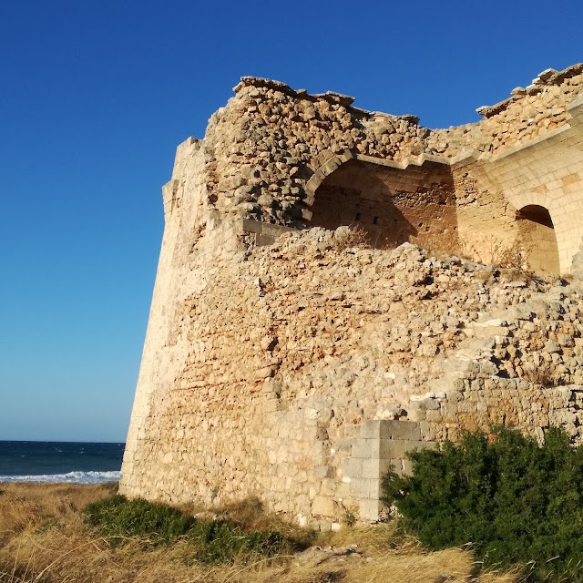 Torre Beach Pozzelle