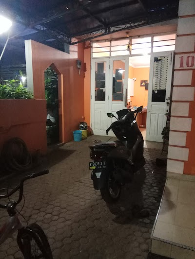 photo of Annur Rent Car Grandwisata Dukuh Bima Cibitung Zamrud Setu Mutiara Gading