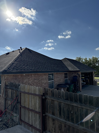 Uno Roofing - Visual