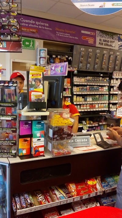Photos of Oxxo Del Mercado Tizimin