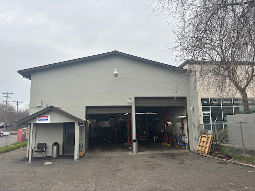 Guenter & Harry Auto Repair