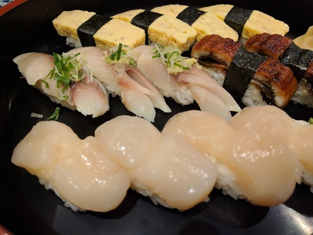 Tomo Sushi-Bar