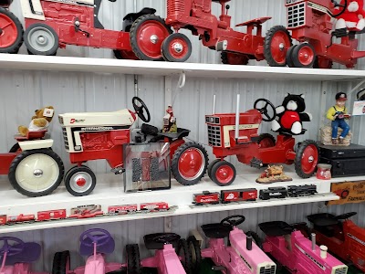 Farmall-Land USA