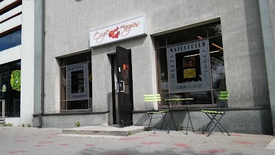 Photos of Kauplus &Otilde;ige Magus