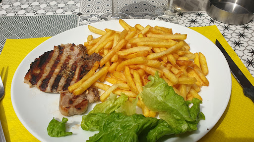 Café Brasserie Les Brancardiers Gallery - France