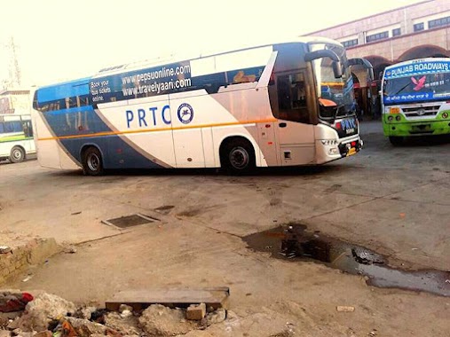 Amritsar Bus Stand, Author: Shivam Sharma