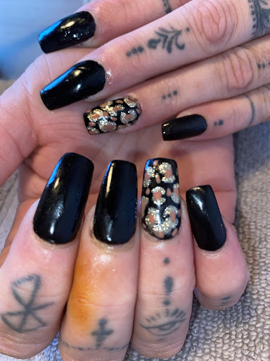 Prima Nails Cornwall - Visual