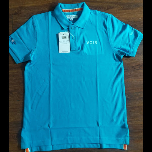We are a leading T-Shirt Manufacturers In FC Road specializing in premium-quality custom apparel…