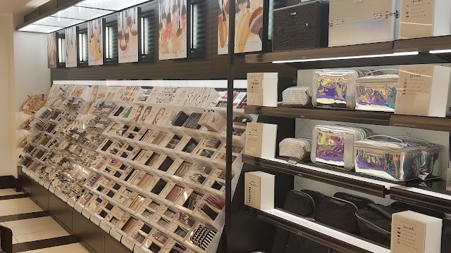SEPHORA