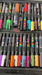 Photo n°12 de La P'tite usine à Bastia (Magasin d'encadrement)