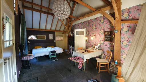 Bed and Breakfast Little Green Mountains Gallery - Netherlands