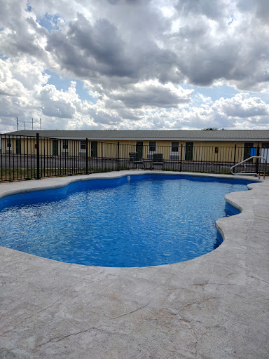 LBJ Inn - Visual