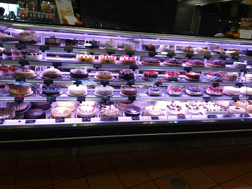 Burlington Heights Plaza - Thumbnail