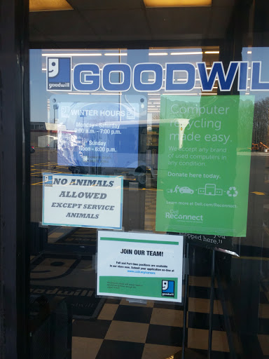 Goodwill Effingham IL - Land of Lincoln Goodwill Industries - Thumbnail