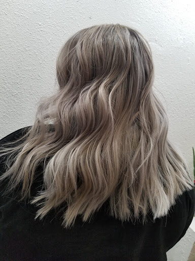 Tease Colour Studio - Visual