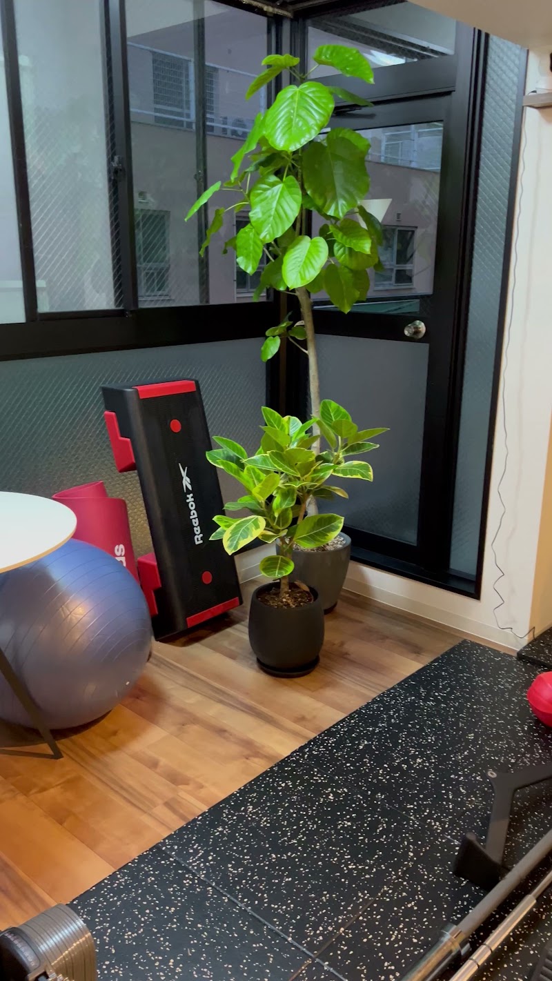 パーソナルジム LIGHT FIT 阿波座・本町店