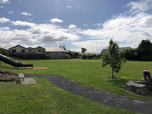 Caversham Reserve - Thumbnail