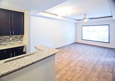 Photos of Dunwoody Gables