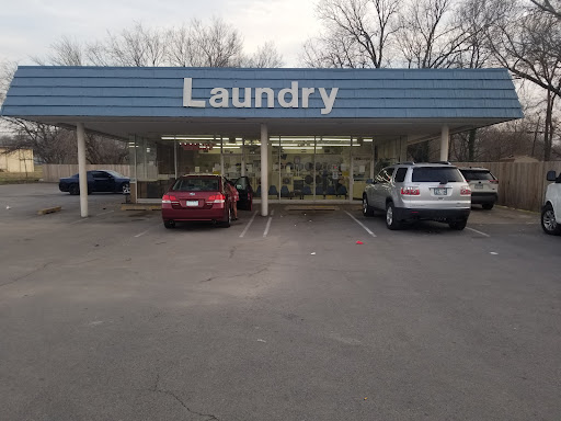 Luckily coin laundrymat - Thumbnail