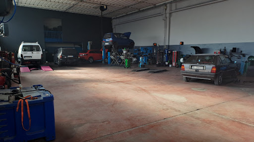 Low Garage - Visual