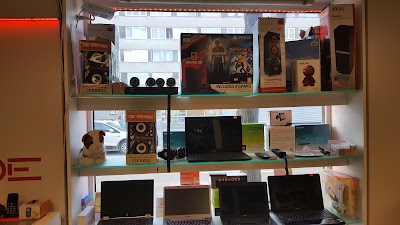 Photos of Armod electronics