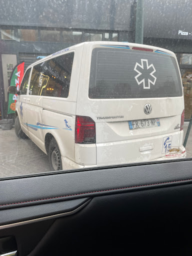 AMBULANCES ATHENA