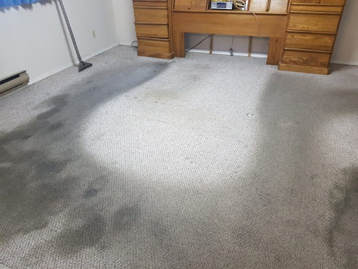 Superior Carpet & Upholstery Logo