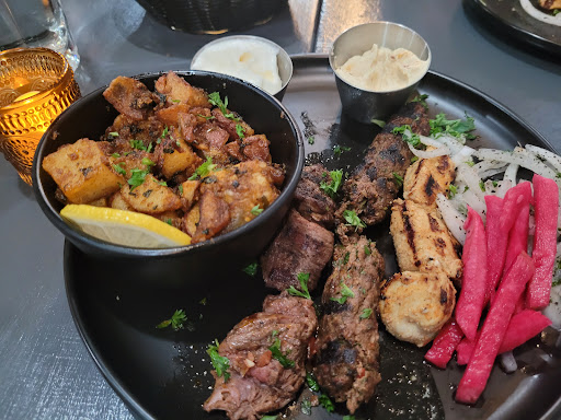 Yalla Beiruty / Lebanese Restaurant - Thumbnail