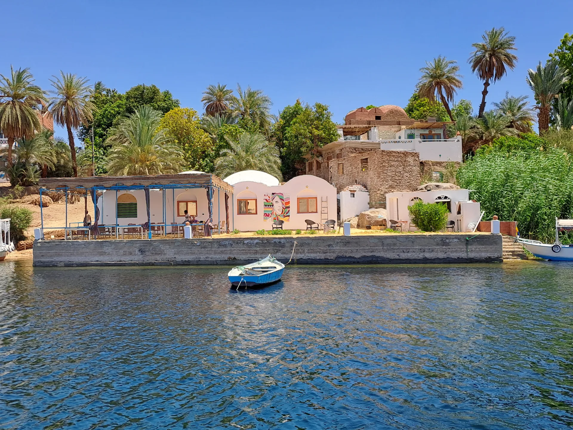 Nile view guest house Elephantine Island