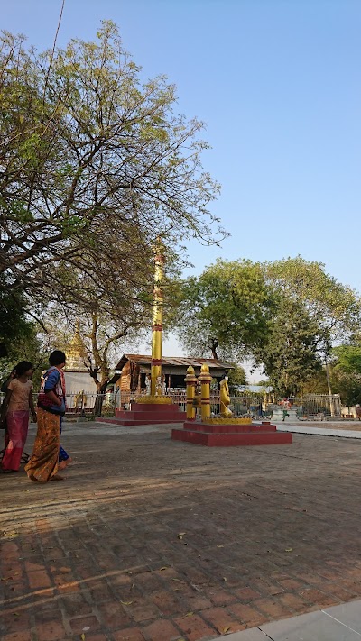 Photos of အင်းခရုဘုရား