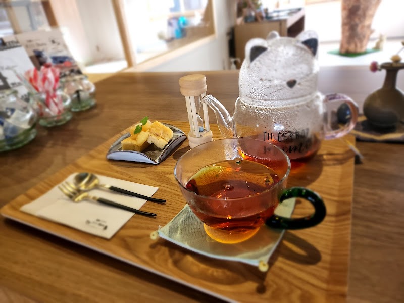 保護猫カフェPili Ohana