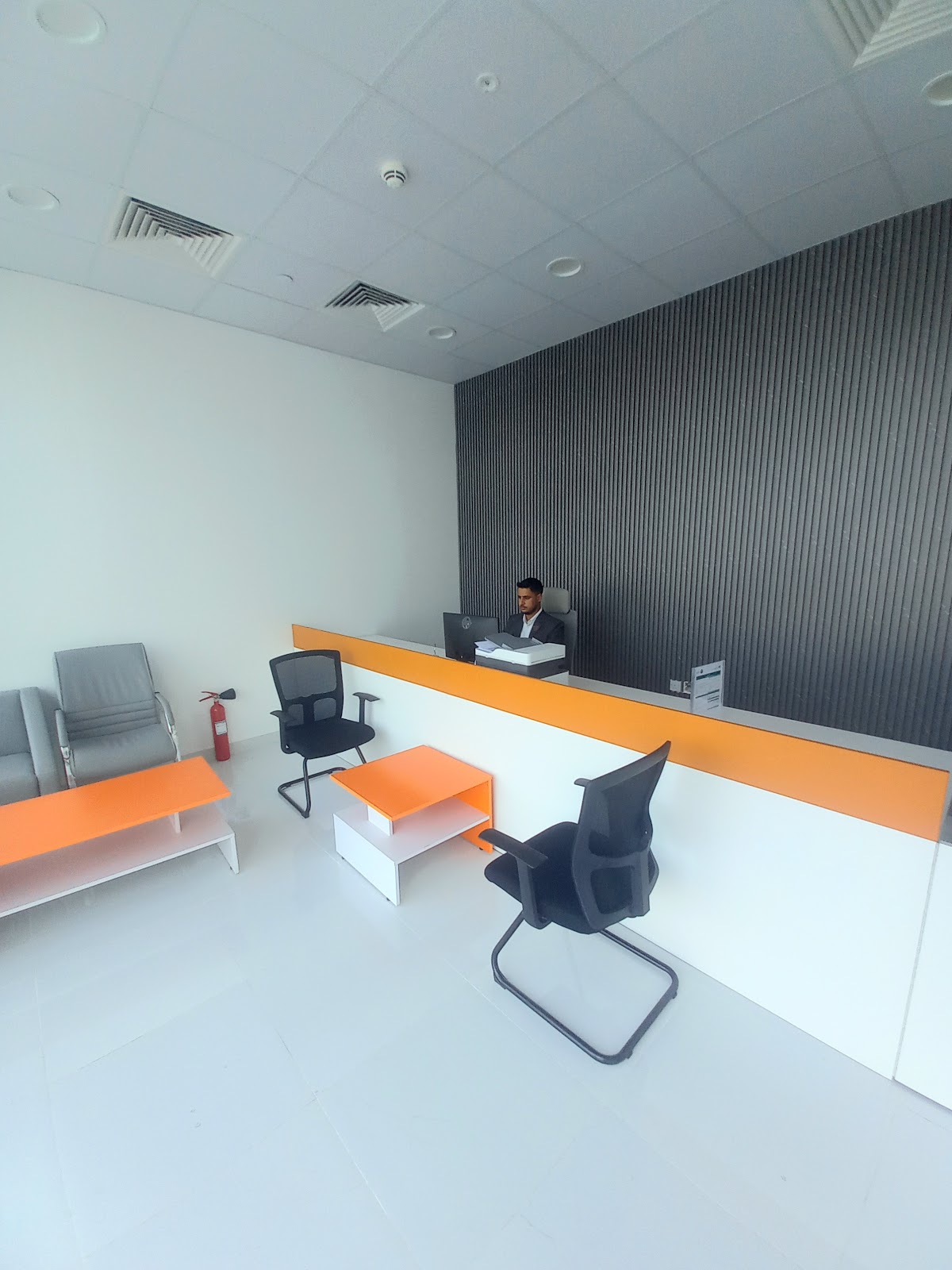 Bin Yaber Driving Institute - Al Warsan - صورة 3