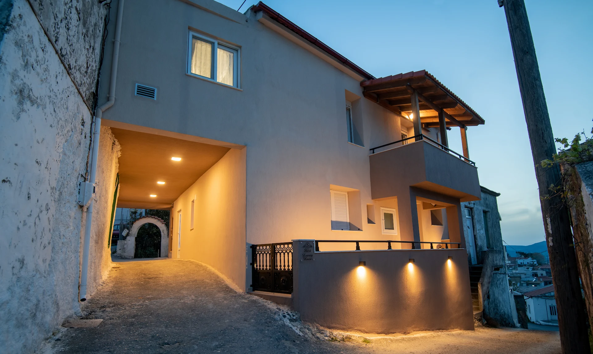 Stoa luxυry house