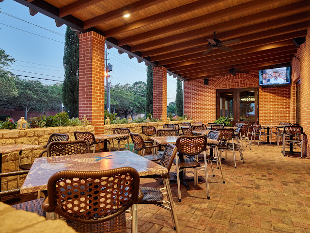 Cleburne Cafeteria by null