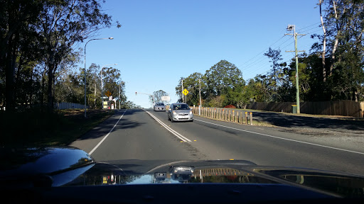 Moggill Rd at Grandview Road
