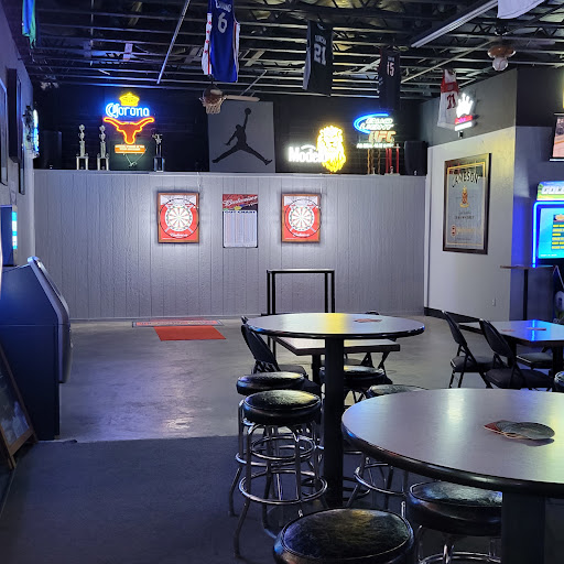 Throwbacks Sports Bar - Thumbnail