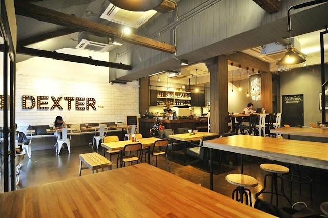Dexter Café & Bar