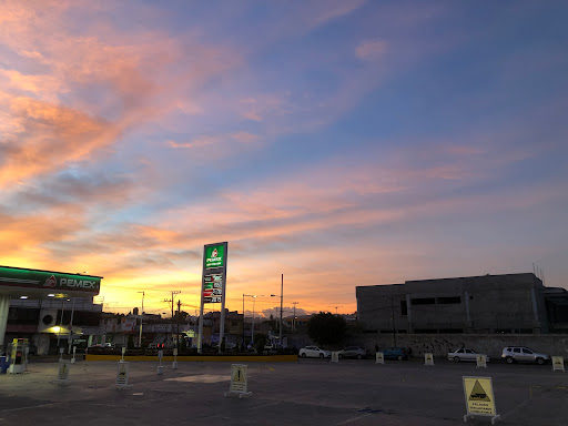 Gasolinera Pemex "Servicio Ecológico El Rodeo" - Thumbnail