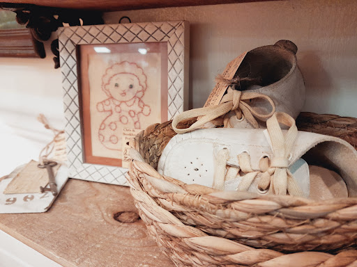 The Honey Orchard House Gallery - United States