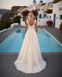 Photo n°33 de Marylin Création à Marignane (Boutique de mariage)