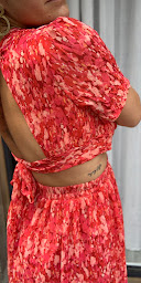 Photo n°2 de Elizon Clothes à Saint-Erblon (Magasin de vêtements pour femmes)