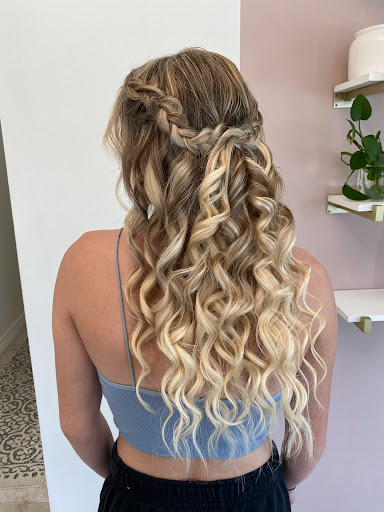Evon Bartsch Hair - Thumbnail