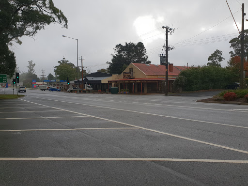 Kinglake Bakery - Visual