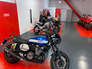 Photo n°7 de 2X2 Roues Revel à Revel (Atelier de réparation pour motos)